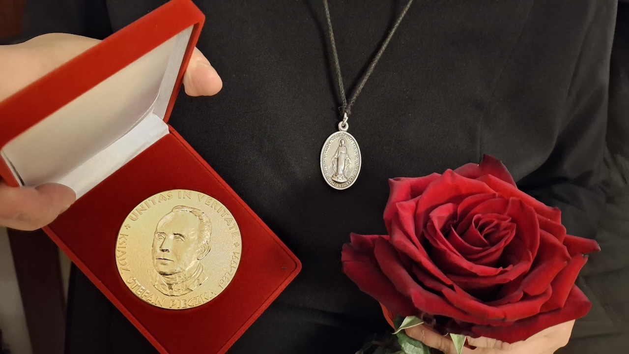 Medaille „Unitas in Veritate” für Schwester M. Paulina Szczepańczyk SMI