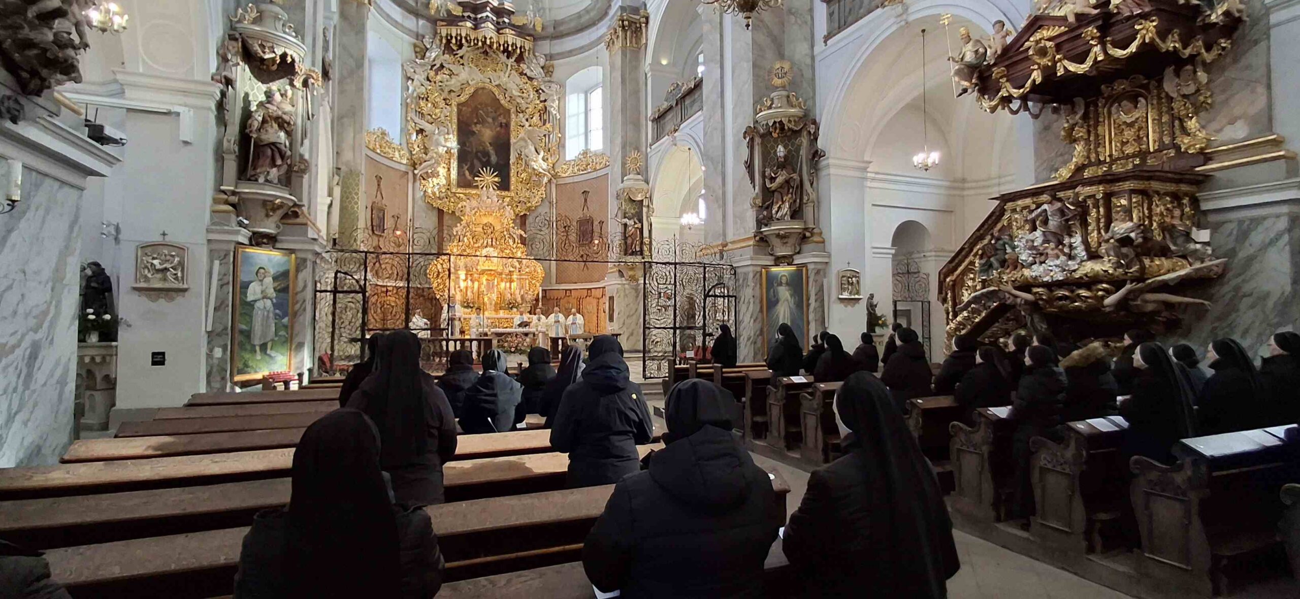 Pilgerfahrt zur Muttergottes, der Hüterin des Glaubens